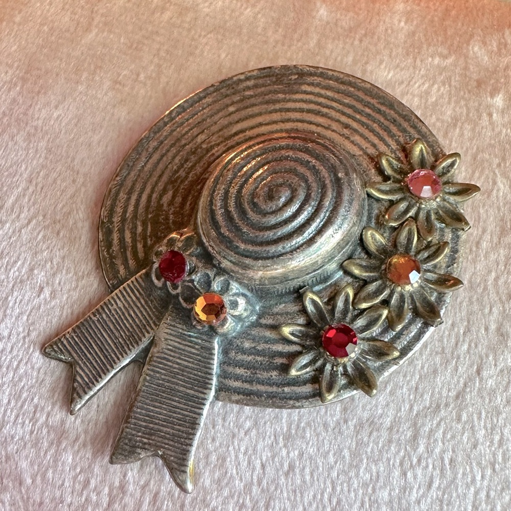 Vintage Gardeners Hat Flower Garden Brooch Pin Red, Yellow & Pink Rhinestones - Picture 7 of 10